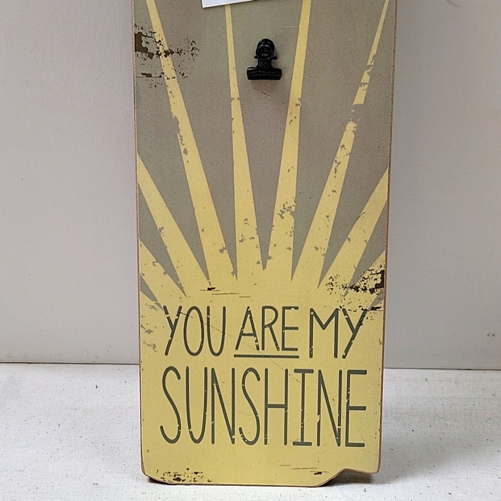 Fetco Home Decor "You Are My Sunshine" Wooden Photo Holder Plank